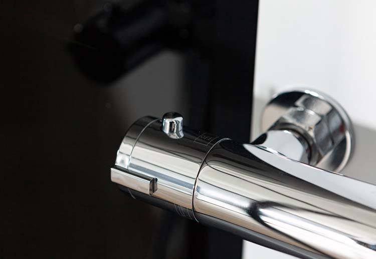 Doucheset Sara thermostatisch chroom
