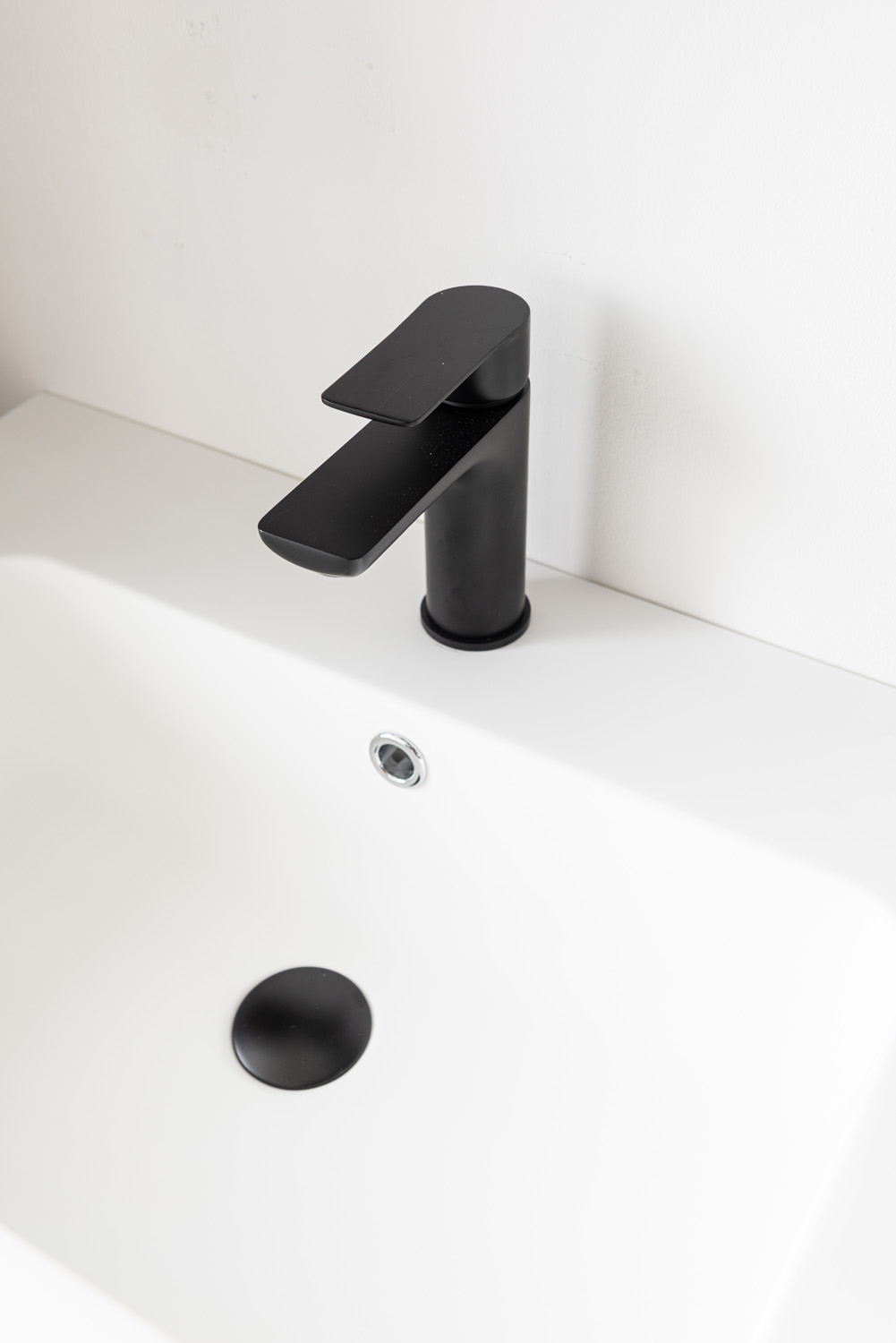 Meuble de salle de bains Tarik chêne ambré suspendu avec double vasque blanc mat 120cm