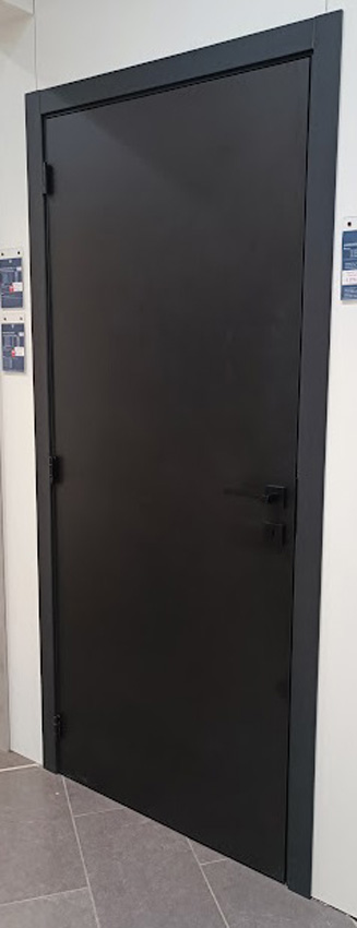 Complete binnendeur Robusto zwart mat 201,5x78cm tubespaan omkeerbaar + deurkast 16,5cm