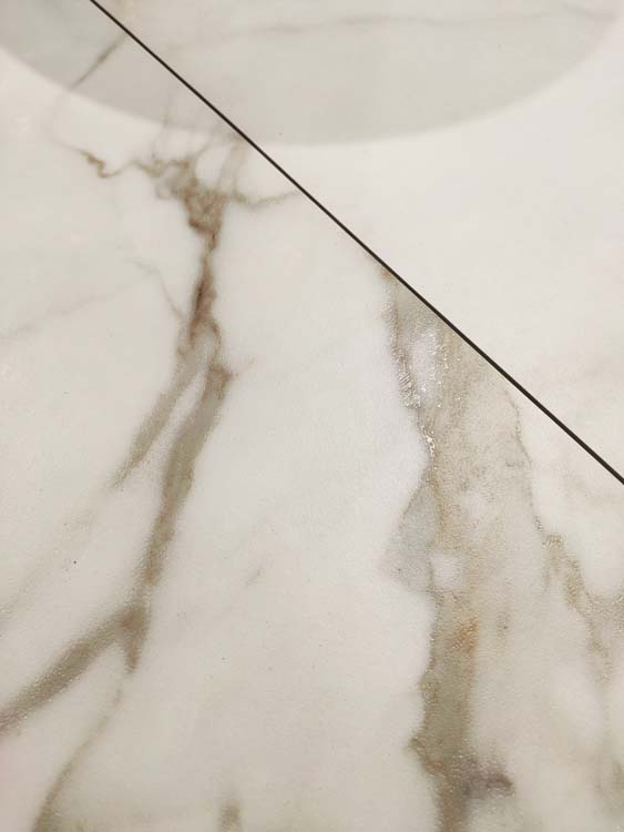 Carrelage de sol et mural Marmi Versailles imitation marbre blanc mat 100x100cm