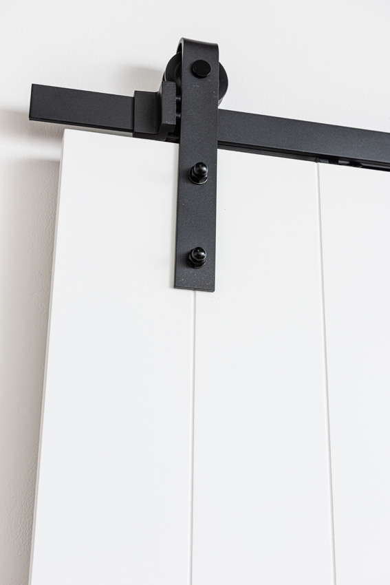 Porte coulissante simple à peindre complète Titus 93x211,5cm + rail robuste noir + guide mural