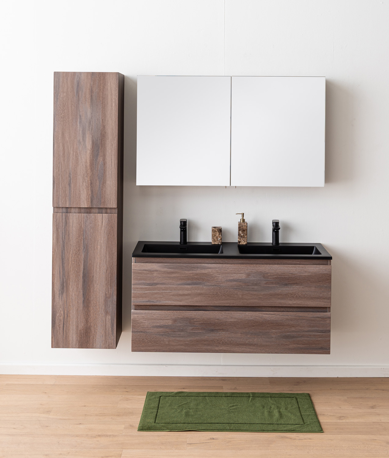 Meuble de salle de bains Tarik chêne ambré suspendu avec double vasque noir mat 120cm