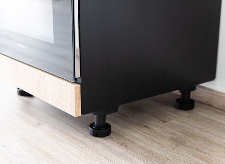 Armoire de cuisine pour four noir-look chêne