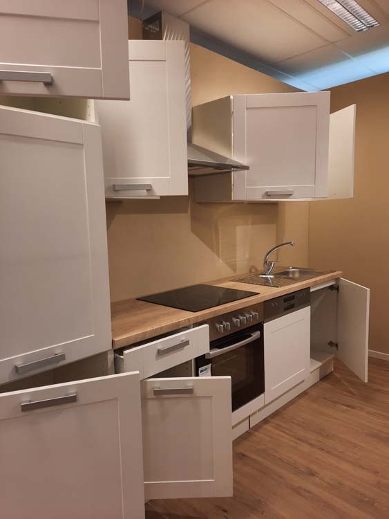 Keuken Njord landelijk wit 280cm - inox wanddampkap - met toestellen