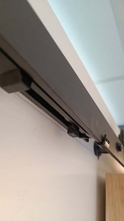 Porte coulissante simple complète Country chêne 93x180-231,5cm + rail noir