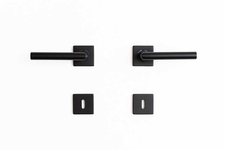 Poignée de porte fonzy noir mat carré 1 paire