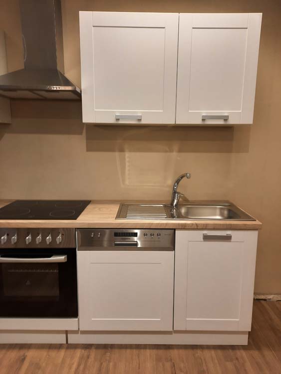 Keuken Njord landelijk wit 280cm - inox wanddampkap - met toestellen