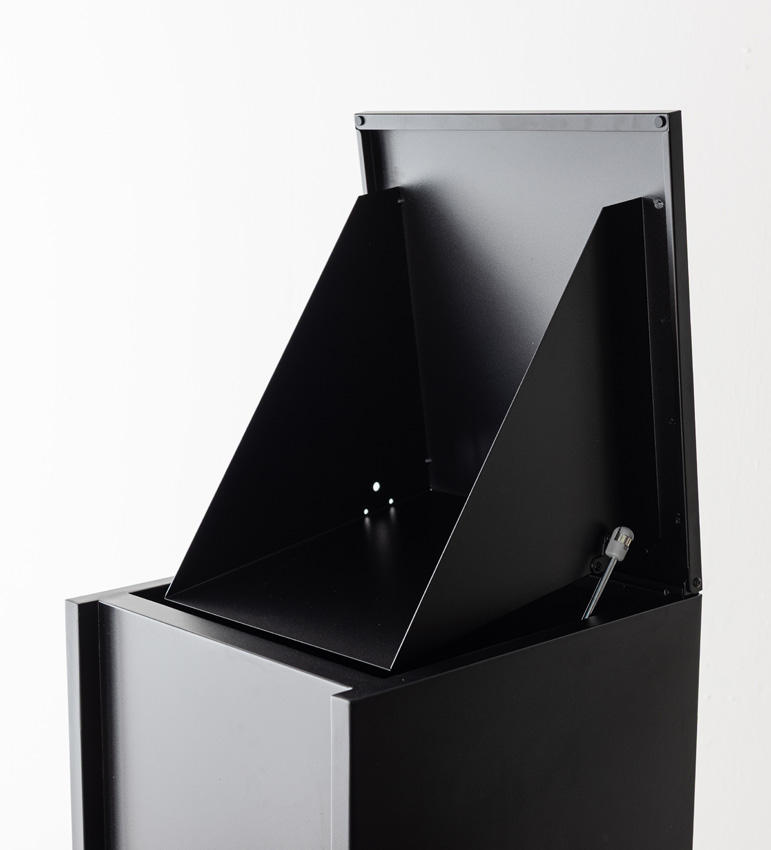 Boîte à colis Wisdom noire avec serrure à combinaison