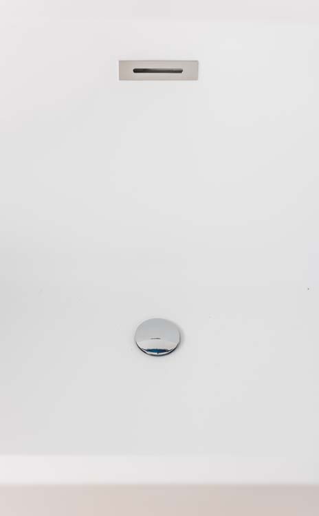 Baignoire semi-îlot Hess blanc mat 170x80cm