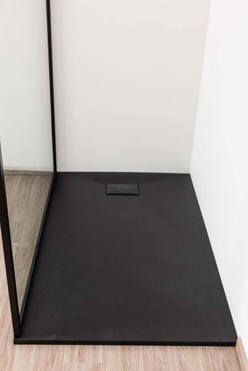 Paroi de douche Umi profile noire 140x200cm avec barre