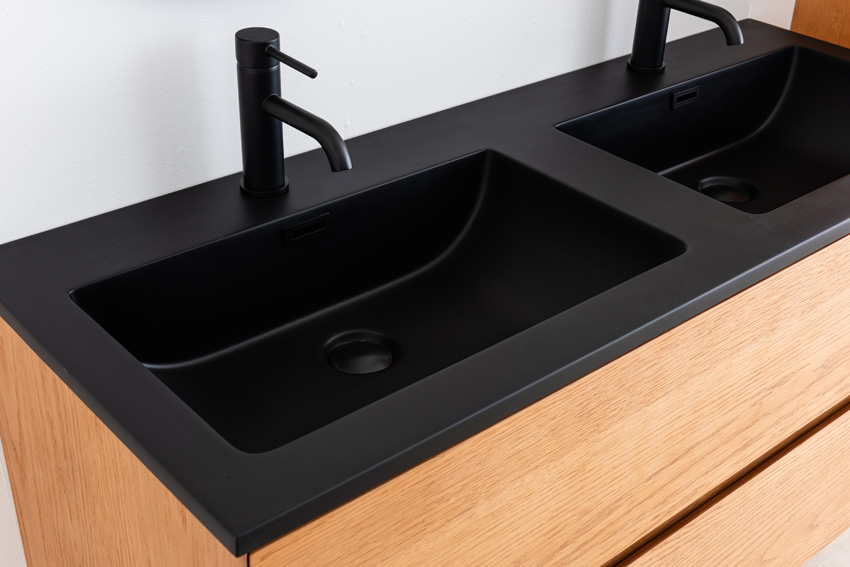 Badkamermeubel Fior eik hangend met dubbele wastafel mat zwart 120cm