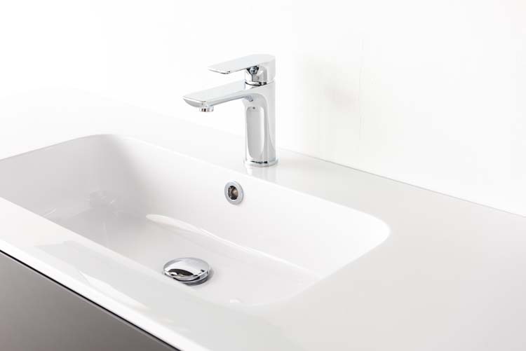 Meuble de salle de bains Puro noir mat suspendu avec lavabo simple blanc brillant 120cm