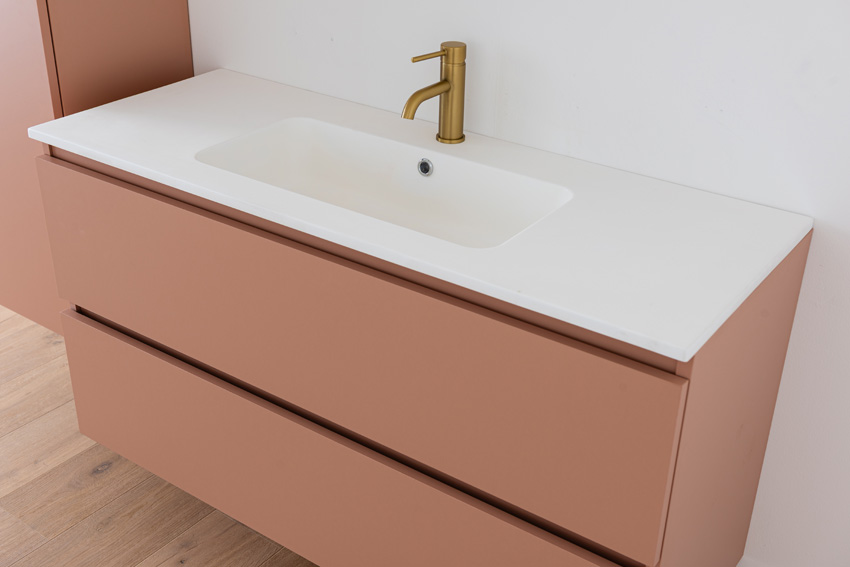 Meuble de salle de bains Dotan abricot suspendu avec lavabo simple blanc mat 120cm