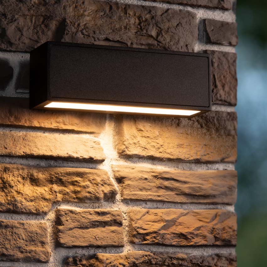 Wandlamp Solar Vita - zwart - LED dimbaar - 1x2W - 2850K/3150K - IP54 - Dag/nacht sensor