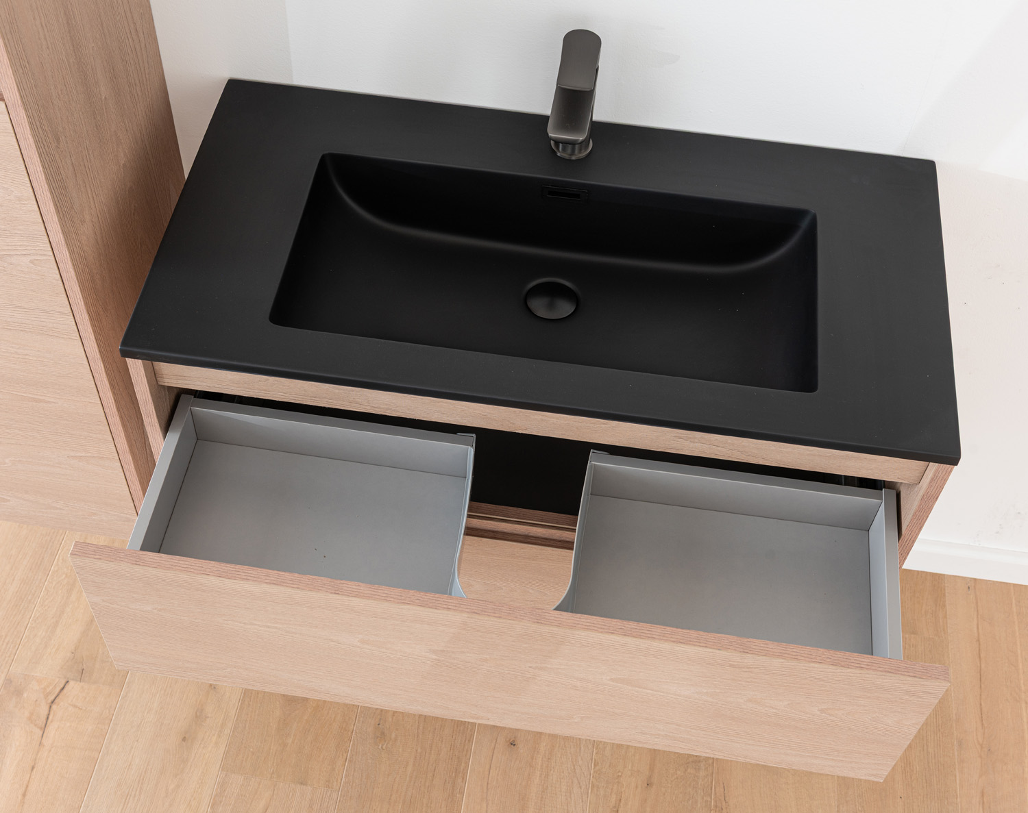 Meuble de salle de bains Tiago chêne Nordic suspendu avec vasque simple noir mat 90cm