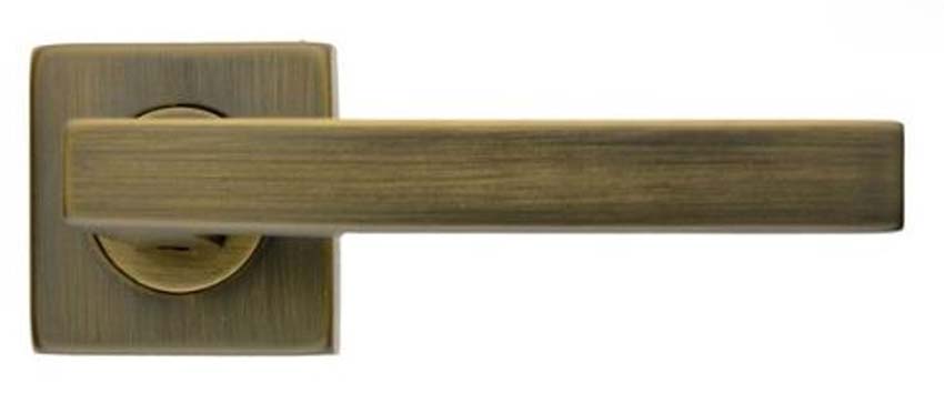 Deurkruk pro Kubic shape mat brons vierkant 16mm set met rozetten zonder sleutelplaat