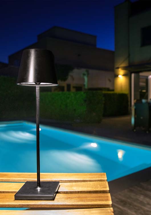 JUSTIN - Oplaadbare Tafellamp Buiten - Accu/Batterij - Ø 11 cm - LED Dimb. - 1x2,2W 3000K - IP54 - 3 StepDim - Zwart