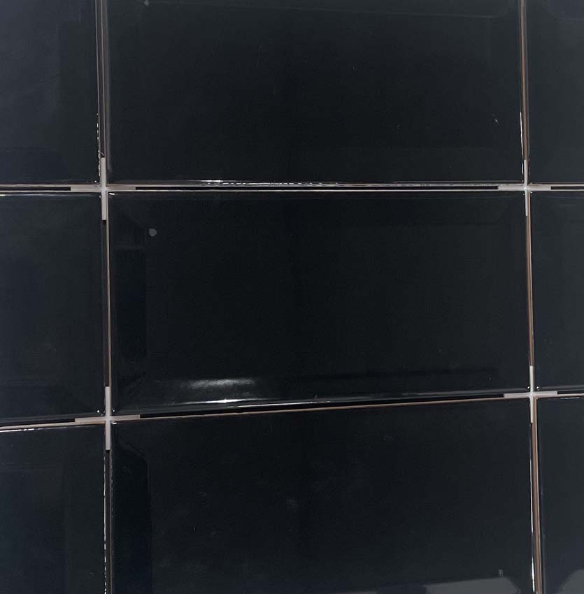 Wandtegel Metro zwart blinkend 10x20cm