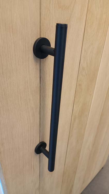 Porte coulissante simple complète Country chêne 83x180-231,5cm + rail noir