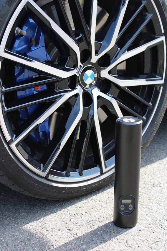 Draadloze luchtcompressor met usb en 5 opzetstukken