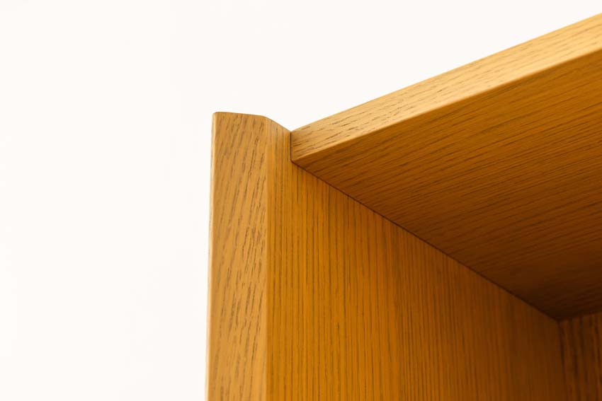 Armoire colonne Waldorf chêne suspendue 170x40x35cm