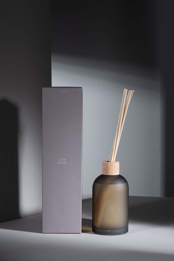 Geurstokjes Accords Essentiels Cuir Desir 550ml