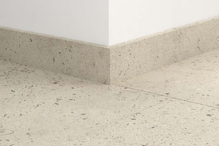 Plinthe standard Quick-Step 58 x 12 x 2400 mm Béton huître