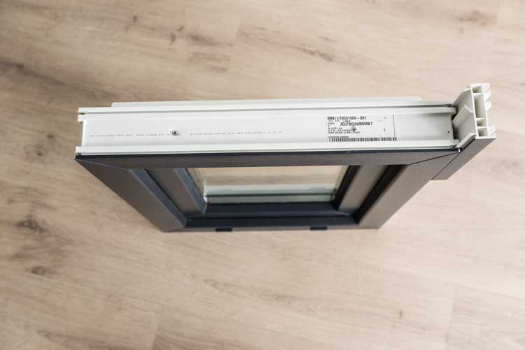 Profilé d'élargissement 25mm antrac/blanc 2M Deceuninck