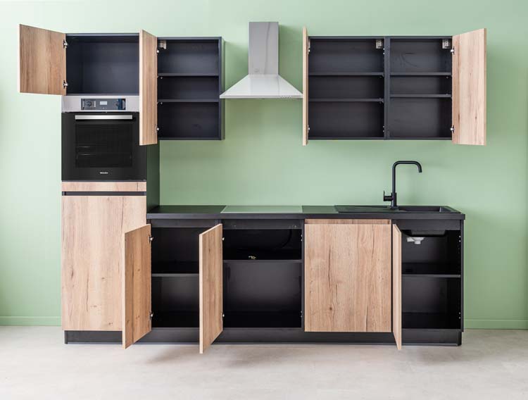 Cuisine Plenti noir/aspect bois 280cm - hotte murale en inox - sans appareils