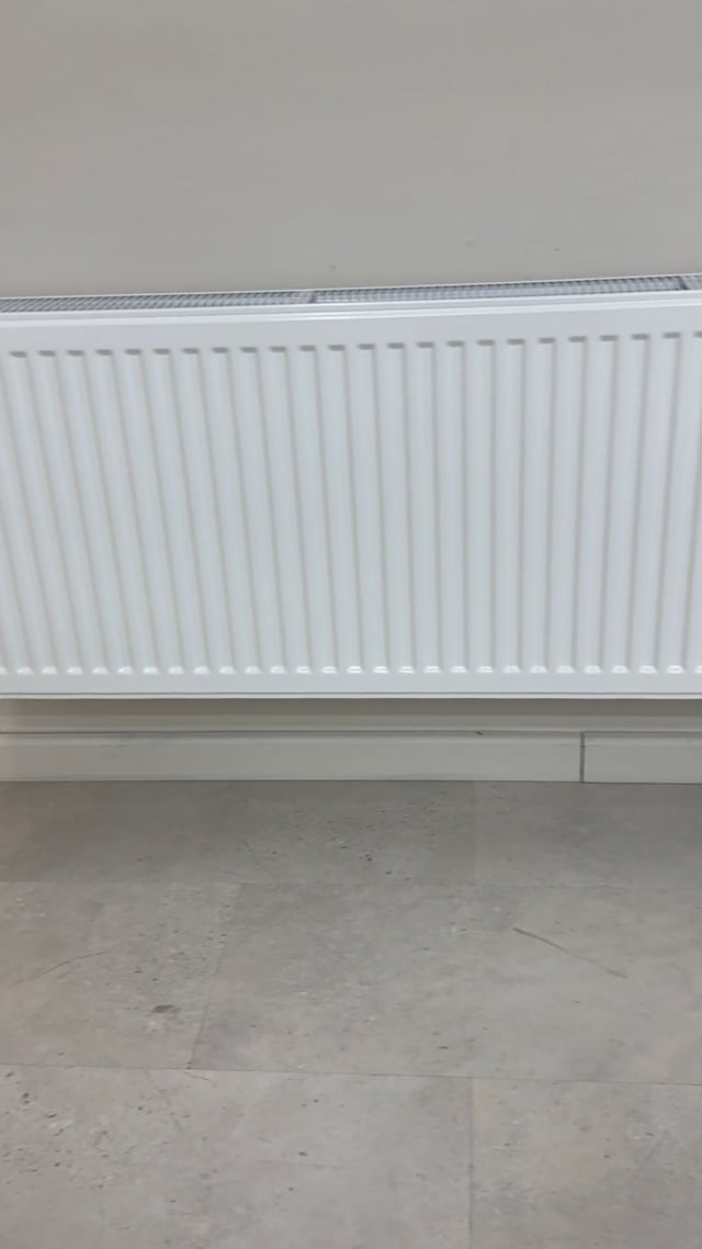 Radiator type 22 8-aansluiting 90 x 90 cm 2220 watt