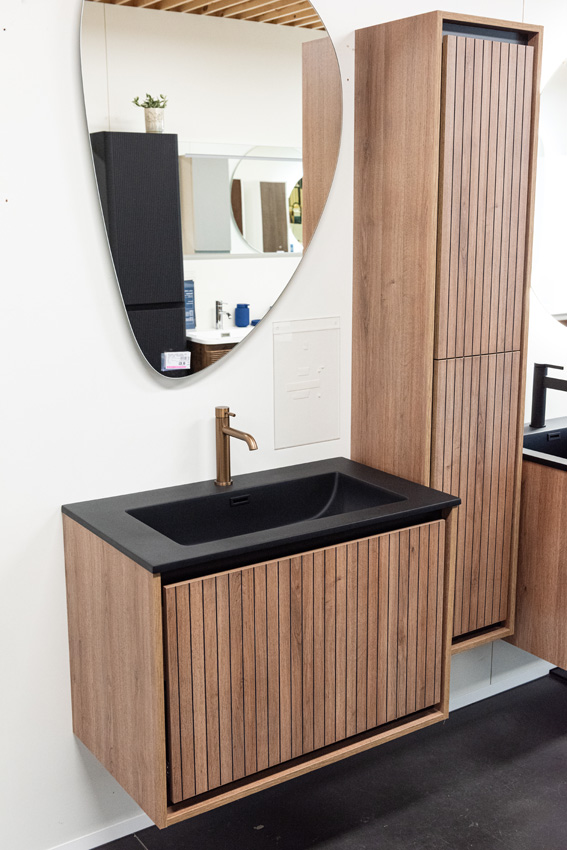 Meuble de salle de bains Toledo chêne avec lavabo simple noir mat 80cm