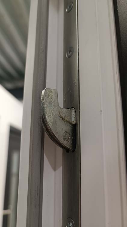 Porte extérieure pvc anti-effraction avec finition alu Varno anthra L980 X H2180 mm G