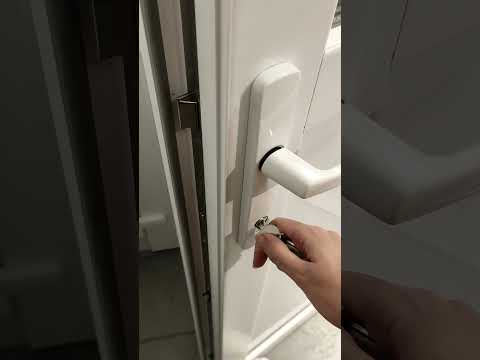 Buitendeur halfglas PVC helder glas wit 980x2180mm linkstrekkend Buitendeur halfglas PVC helder glas wit 980x2180mm linkstrekkend
