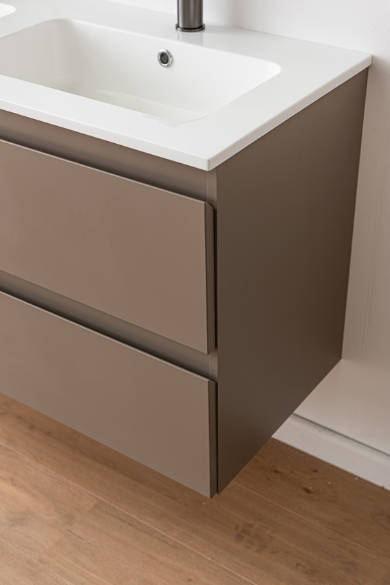 Badkamermeubel Trente taupe met dubbele wastafel glanzend wit 120cm