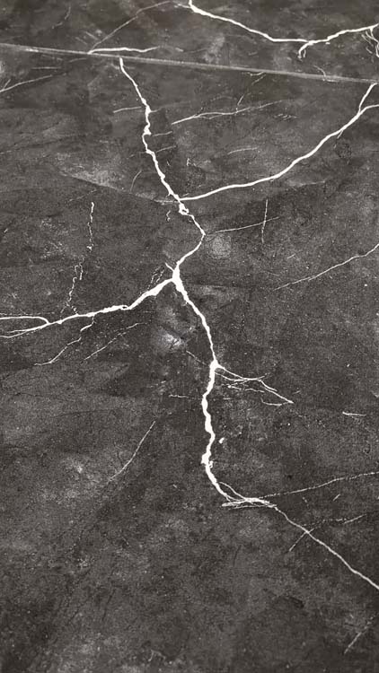 Carrelage de sol et mural Apollo Marmi imitation marbre noir brillant 50x50cm