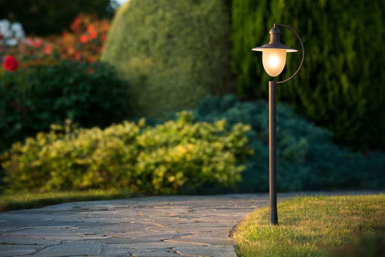 Lucide ARUBA - Lanterne / lampadaire exterieur Extérieur - E27 - IP44 - Rouille