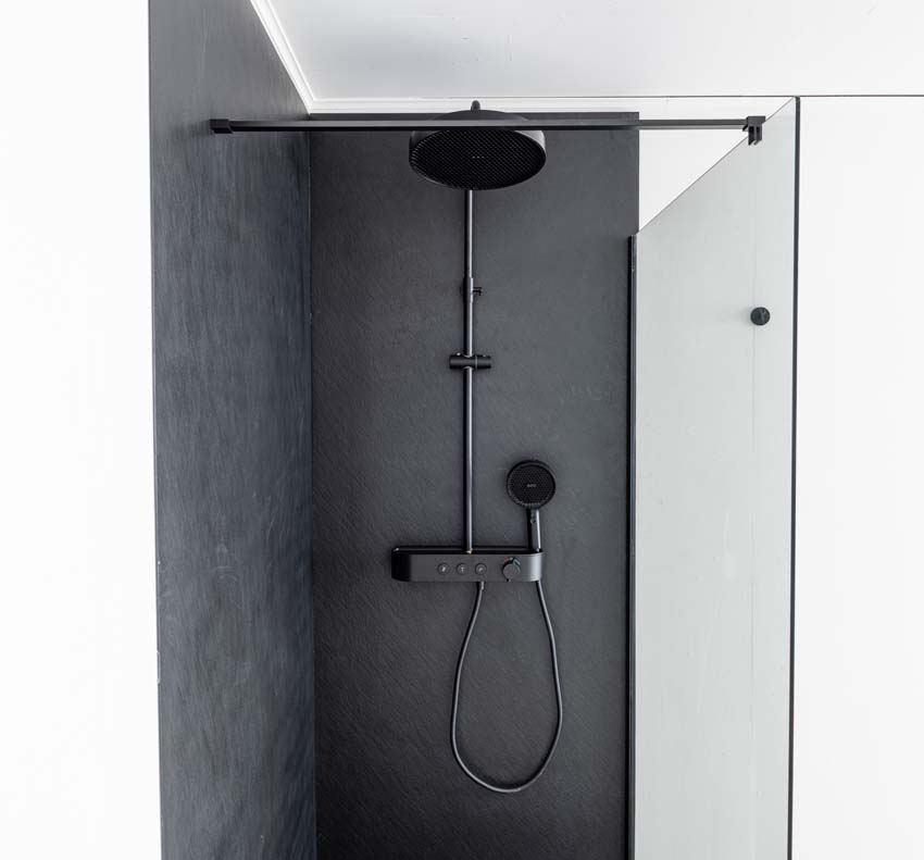 Douchewandbekleding Milo Slate 152,4 x 243,8 cm mat zwart Douchewandbekleding Milo Slate 152,4 x 243,8 cm mat zwart
