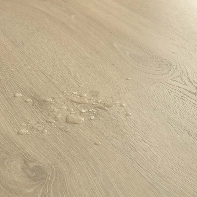Stratifié Quick-Step Classic 8mm chêne greige sableux 120x19cm