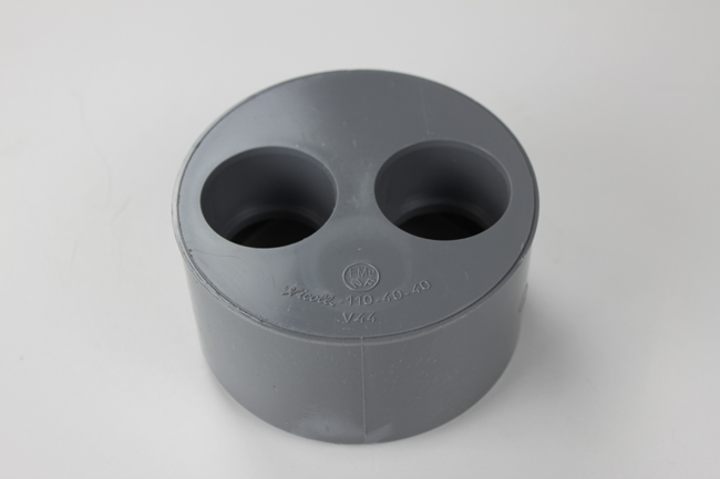 Verloopring 110mm met 2 aanslutingen 40mm