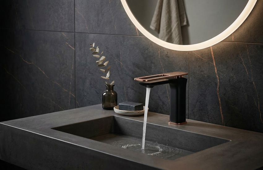 Wastafelkraan Kristy mat zwart/roosgoud