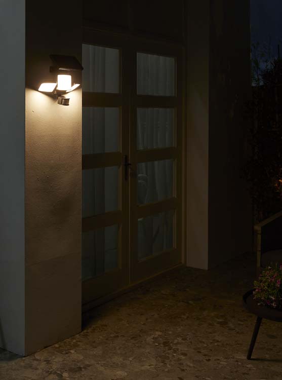 3 voudige LED straler zwart met bewegingssensor