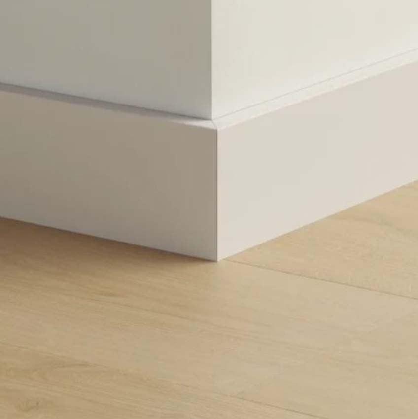 Plinthe pour parquet Quick-Step 240x7,7x1,4cm