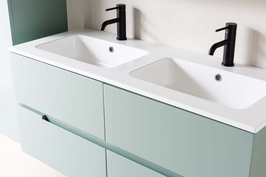 Meuble de salle de bains Truman vert gris suspendu avec lavabo double blanc brillant 120cm