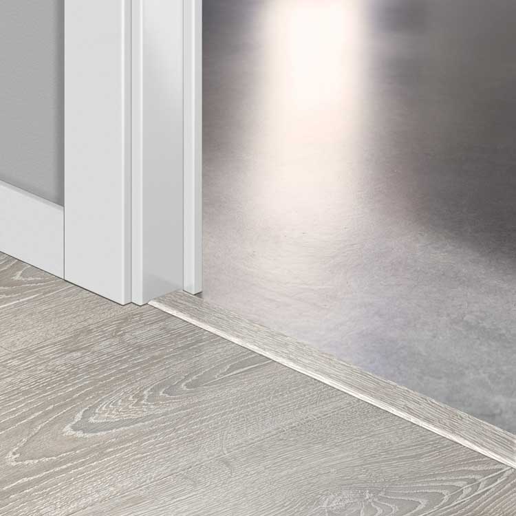 Profilé Incizo Quick-Step 13x48x2150mm Chêne classique patiné gris
