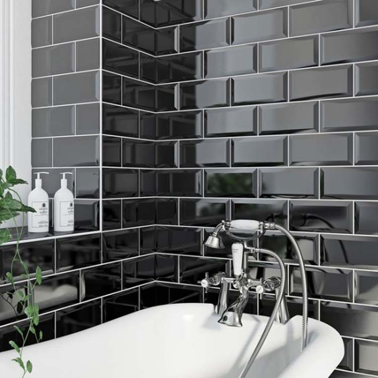 Carrelage Metro noir brillant 10x20cm