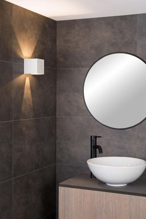 Spot mural Salle de bains carré - LED - 1x6W 2700K - IP54 - Blanc