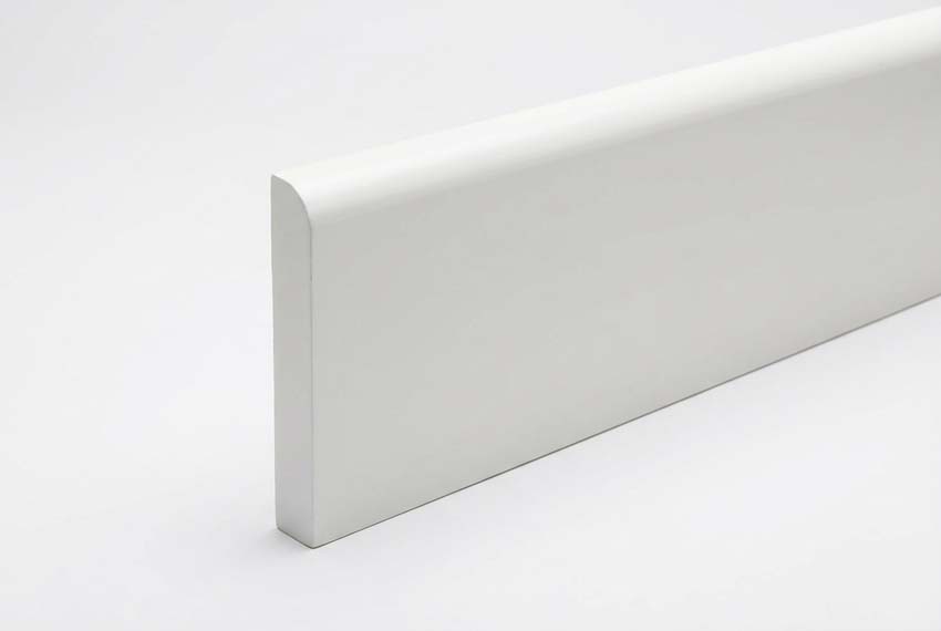 Plinthe MDF blanche 1,5x9,5x220cm