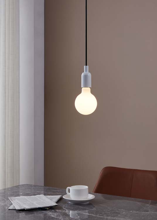 Lampe LED - E27 - blanche - Ø9,5cm - dimmable - 1x7,5W - 806lm - 2700K - 1 pièce