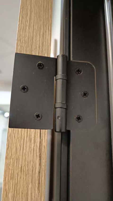 Complete binnendeur Realwood Oak generfd 201,5x68cm tubespaan omkeerbaar + zwarte deurkast 16,5cm