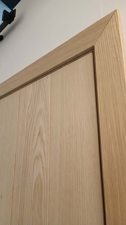 Complete binnendeur Belves fineer eik 201,5x73cm honingraat omkeerbaar + deurkast 16,5cm